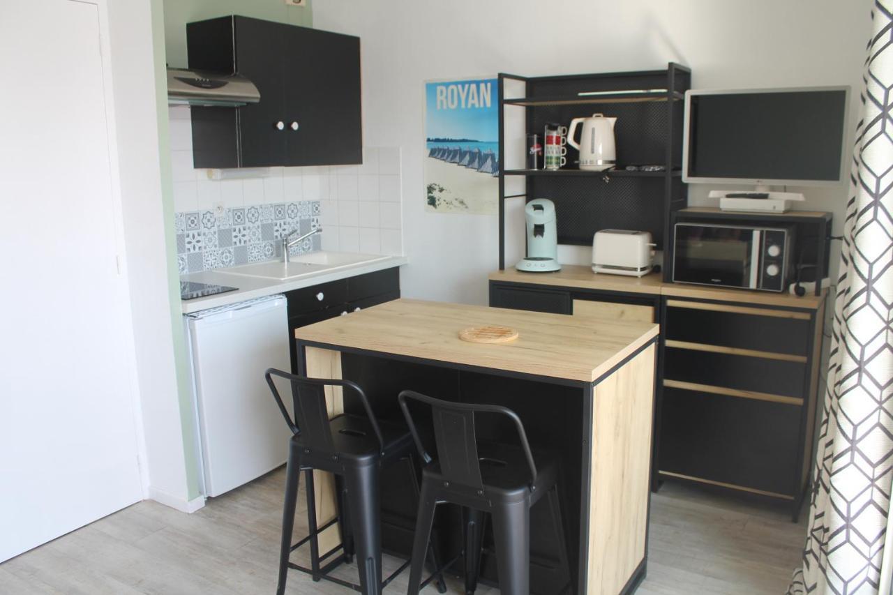 鲁瓦扬Studio Avec Parking Proche Plage Et Centre公寓 外观 照片